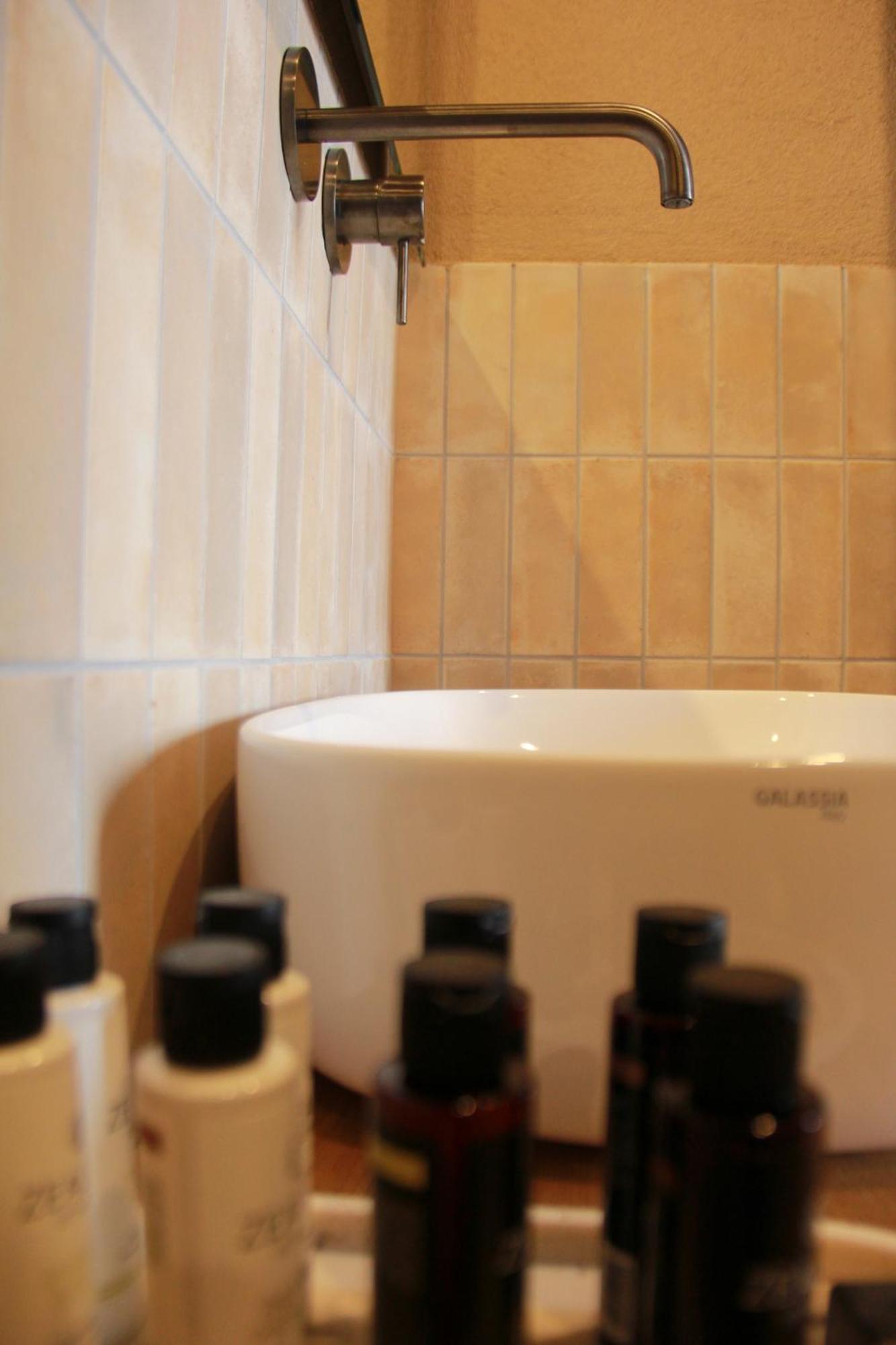 Lithero Suites ステムニツァ エクステリア 写真
