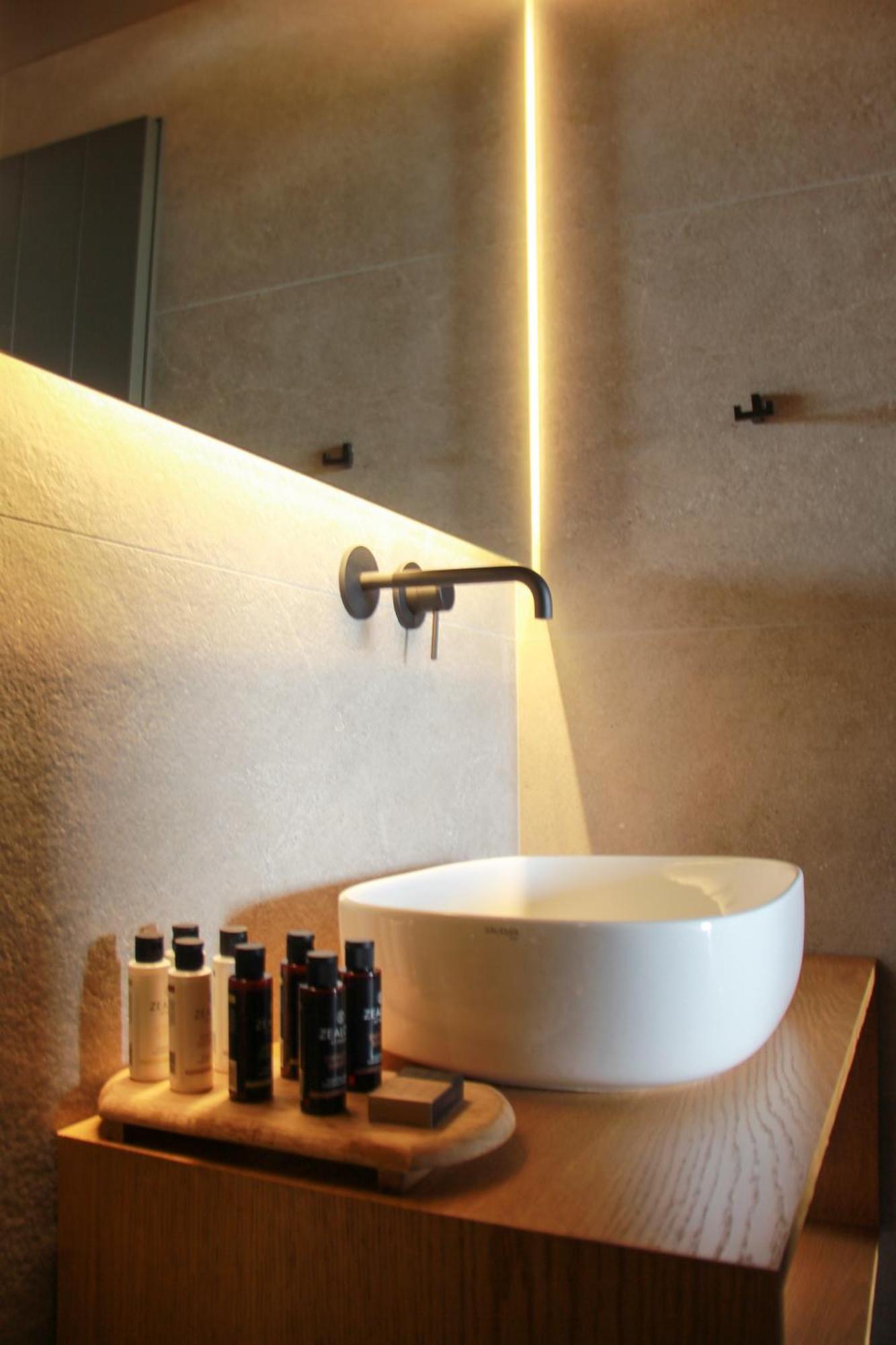 Lithero Suites ステムニツァ エクステリア 写真
